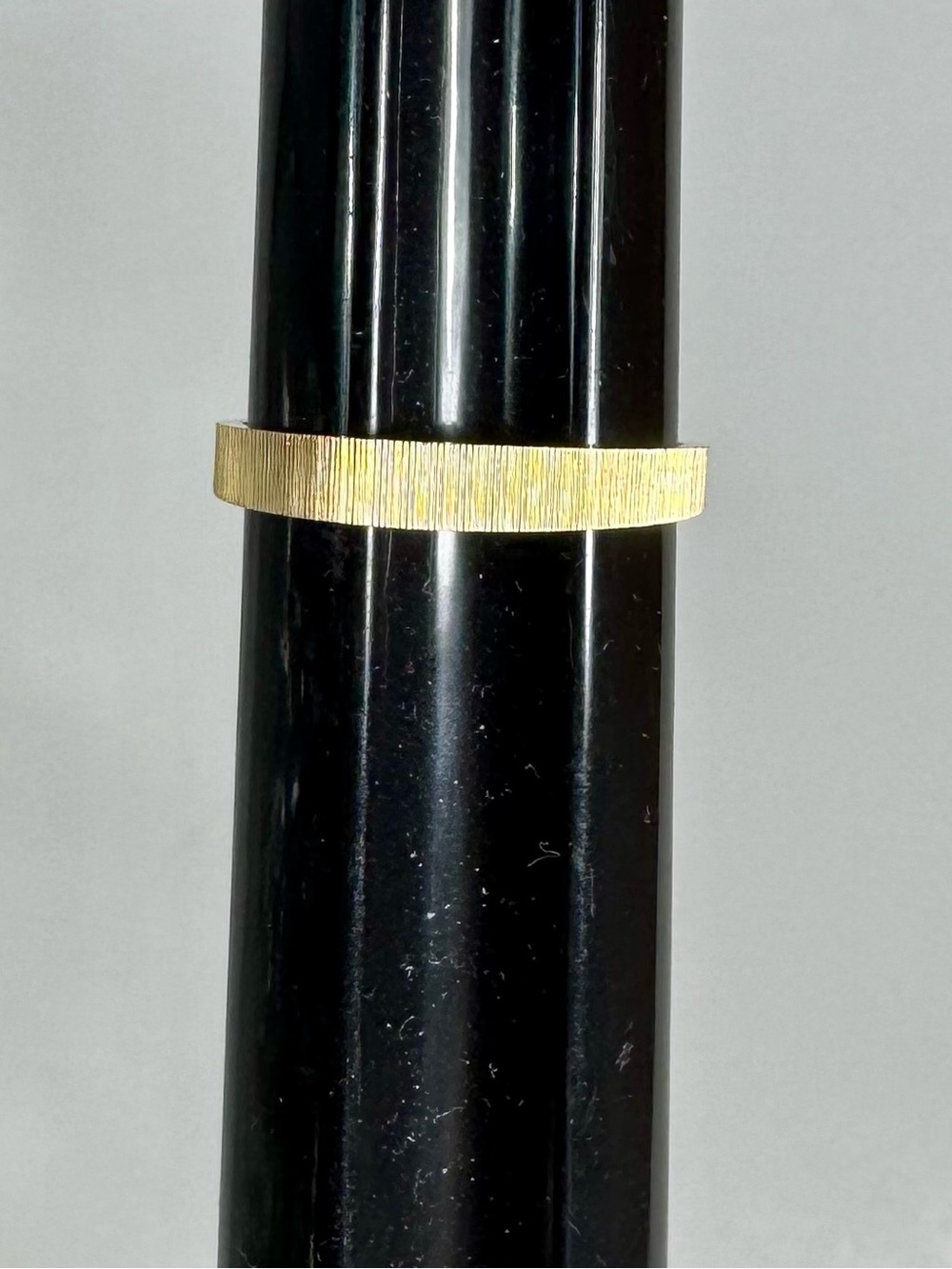 14K Yellow Gold Band Ring Size 9.5 Textured Ribbed Design 2.6 G